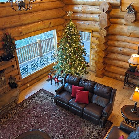 Big Bear Ridge Lodge - Breathtaking Mountain Views And Private Forest Scenes In Amazing Large Log Cabin Gatlinburg Eksteriør billede