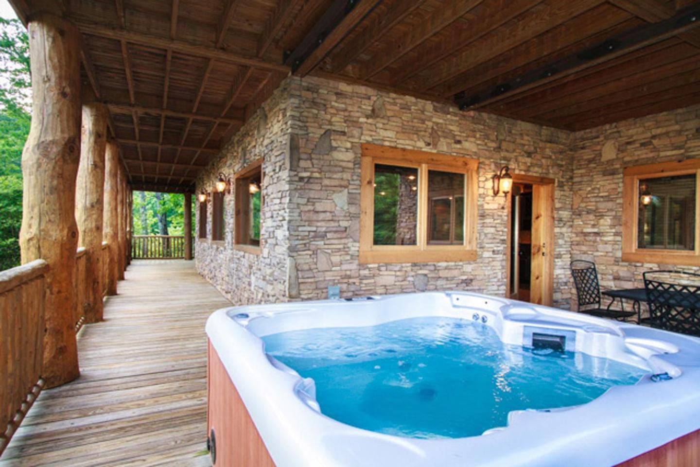Big Bear Ridge Lodge - Breathtaking Mountain Views And Private Forest Scenes In Amazing Large Log Cabin Gatlinburg Eksteriør billede